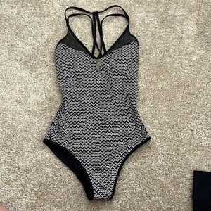 Lululemon swimsuit
